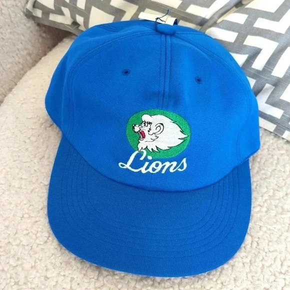 Retro Adjustable Seibu Lions Japanese Baseball Snapback Hat - Picture 1 of 4